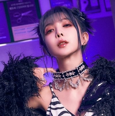 ˖ ࣪ . 🦢 ࿐ ♡ ˚ .
❝ᴡᴇ ᴀʀᴇ ᴛᴏɢʜᴇᴛᴇʀ ᴜɴᴅᴇʀ ᴛʜᴇ sᴀᴍᴇ sᴋʏ❞