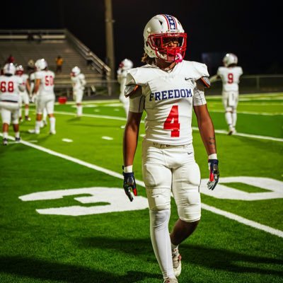 Freedom HS Tampa Fl/Athlete #4/ Class of 24/ 40 4.5| romelltaylor6@gmail.com/ POC/@coachDimiDel/@coachbarker813