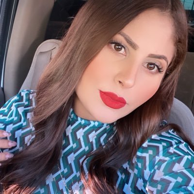 AidaEs04's profile picture. 