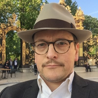 Secrétaire d’académie. ❡ Ex-journaliste. ❡ Mon vrai nom, Emmanuel Mangin, ne vous dirait rien. ❡ Même pseudo sur Blouskaille/Mastodon. ❡ #Opérationbaindouches