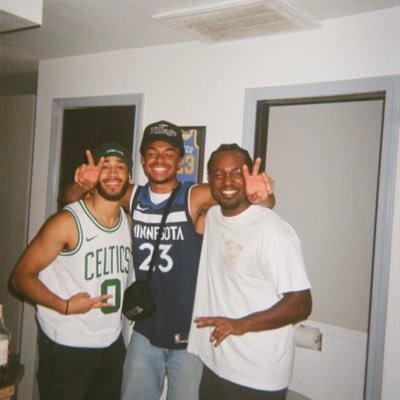 Player1Bball's profile picture. Realistic Timberwolves Fan #WolvesBack Fantasy Basketball Head | Gamer