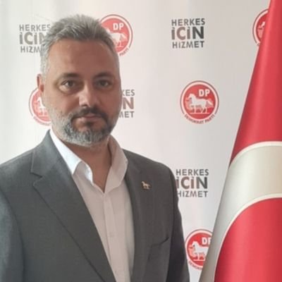 Demokrat Parti Beylikdüzü İlçe Başkanı. Siyasetçi,