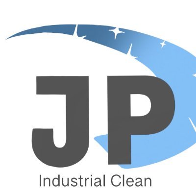 Specialist in high pressure washing for both private and commerical properties
Targeting driveways, patios, roofs, fences, windows and gutters.