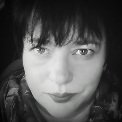Multimedia journalist @DonegalLiveNews @DonegalPost @dgldemocrat
Creative work at https://t.co/nvWE3RTLoJ
email siobhan.words@gmail.com
Things I ❤: ✍📷🛶🚗✈