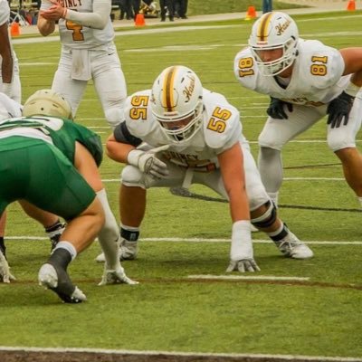 OLINE @ Quincy University | Pre-med Biology | Living for Him ✞