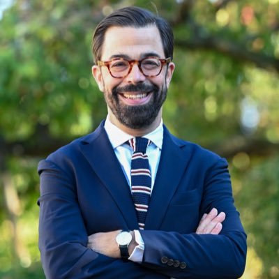 French (and Corsican and European) diplo. Senior Counselor and head of the political section @franceintheus. Personal account.