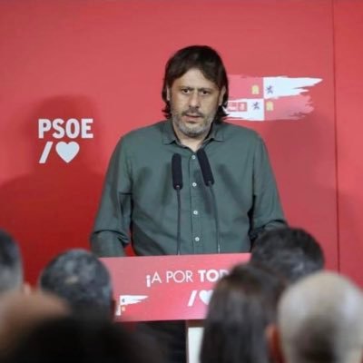 Concejal y Portavoz Socialista de Cebreros. Secretario de derechos y libertades de la CEA @PSOE_CYL.