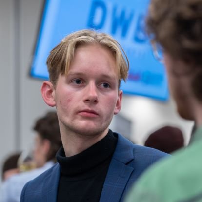 J'attends passionnément le prochain référendum

Entrain d'essayer de survivre à @polymtl