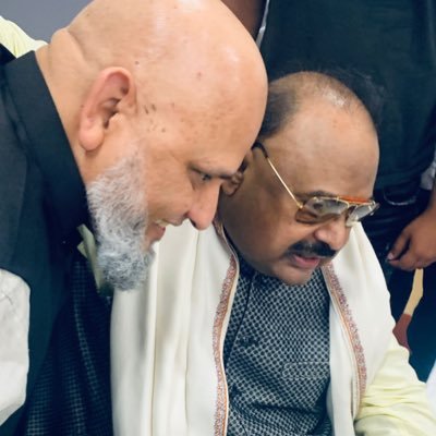 wajeehmqmuk's profile picture. Only ALTAF 
رہبر صرف الطاف
