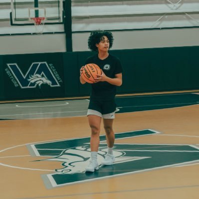 2025 St. Mary’s High School (Stockton, CA)|3 ⭐️ Point Guard| 5’9|145lbs|4.1 GPA|NCAA ID# 2306941941| andrewcamello3@gmail.com