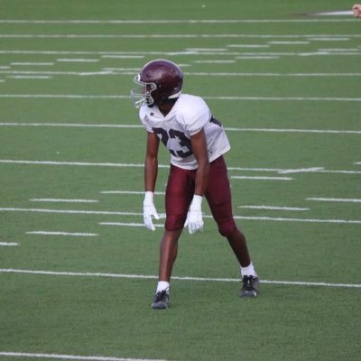 Salem High School 3.5 GPA |5’11 165||WR/DB | Football/Track |email:garnerkhamari@gmail.com