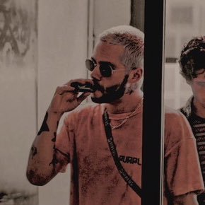 ⠀❛ 𝗂'𝗆 147 𝗉𝗈𝗎𝗇𝖽𝗌 𝗈𝖿 𝗉𝖺𝗅𝖾 𝗌𝗄𝗂𝗇 𝖺𝗇𝖽 𝖿𝗋𝖺𝗀𝗂𝗅𝖾 𝖻𝗈𝗇𝖾𝗌 ﹔𝗌𝖺𝗋𝖼𝖺𝗌𝗆 𝗂𝗌 𝗆𝗒 𝗈𝗇𝗅𝗒 𝖽𝖾𝖿𝖾𝗇𝗌𝖾 !!.❜