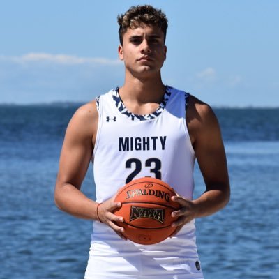 IG @g23t_ 🚨New College of Florida MBB🚨 #23🏝️🐊#PG #SF #PF 6’4” ☎️4078531609/4074558672 @NCFBanyansmbb #class2027