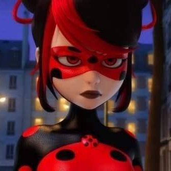 me gusta la  serie MIRACULOUS LADYBUG