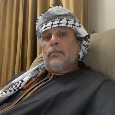مدير ادارة الشؤون الصحية ببلدية صحار~ ديوان البلاط السلطاني (٢٠٢١م)مدير عمليات وشبكات الصرف الصحي ببلدية صحار (٢٠١٦) محب للزراعة ومهتم بالأمن الغذائي~عمان عشقي
