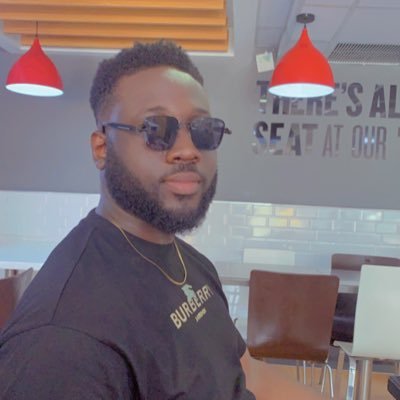 CX Specialist, writer , poet , song writer , Chelsea FC fan ..check out my Instagram @ikefichris for my poetry.