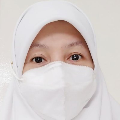 susisunaryo's profile picture. 