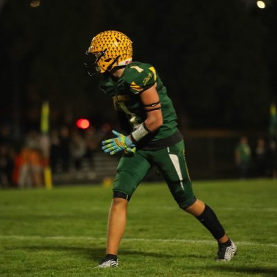 C/O 2024|6’0 180|Kearney Catholic High School|UNK Football Commit