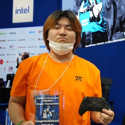 Hello! I'm JP FGC player.(gief) 20y. I wanna join & check foriegn country's FGC!! Nice to meet you:) JPN(@juniorchaaaan)