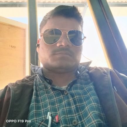✍️सच बोलो हक लो जब थक जाओ
तो आराम कर लो,
लेकिन कभी
हार मत मानो!✍️Tell the truth, take it when you're tired so take a rest, but never Don't give up!✍️