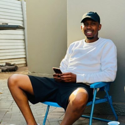 🌍☢|Liverpool Fan⚽️| 🇿🇦 |YNWA|012|Authi'Ya'Pitori| Leo♌| Certified Networks Technician 👨🏽‍🔧