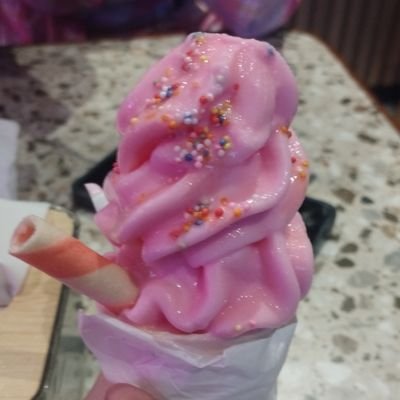 cutethingss02's profile picture. suka suka aku