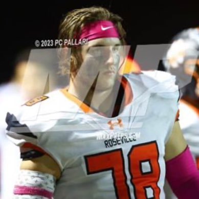 Roseville High School '24 ** 6'5 ** 272lbs * * DT* * 5.10 40x * *COMMITTED TO SIERRA COLLEGE”