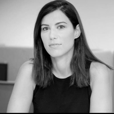 rebecaapi's profile picture. Comunicadora