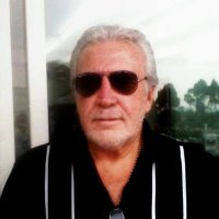 ¡ EL DON NO HA MUERTO ! (@cesarwwmkt1) 's Twitter Profile