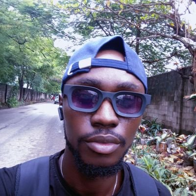 Cladding and curtain Wall technician/Fake Boyfriend
Contact: 07051453348
Liverpool Fan
Burna Boy ☯️
