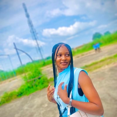 onlymecky's profile picture. Social Media Manager || Content Creator || Vibes & Chill