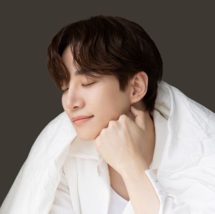 wonjung4012's profile picture. 