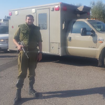 moshes2912's profile picture. יהיה בסדר.