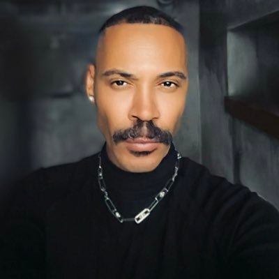 edgyfashionguy Profile Picture