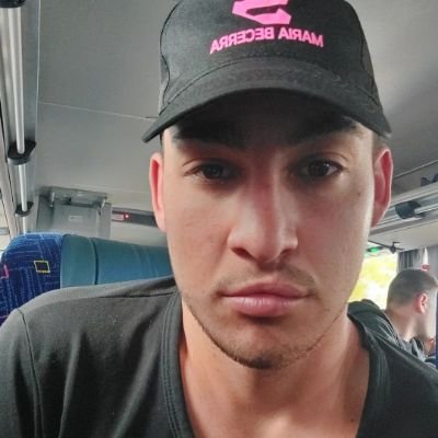 ♎
Bailarin y Constructor🕺🏻💪🔥
💫No es afuera, es adentro💫
.
🏳️🌈