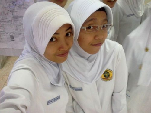 bukan kesempurnaan,,tapi keinginan untuk berubah menjadi lebih baik ;)