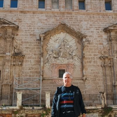 JoseCru38579344's profile picture. 