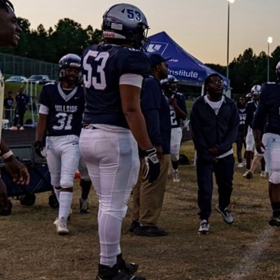 co/2024 HHS🤍💙#53 //striving for greatness⚡️🦍//6’4 262//gpa:2.5   #919-433-7369 email: taylen2starjohnson@gmail.com