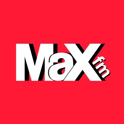 Hayatın her anına eşlik edebilen eşsiz bir radyo! #onairsince2009 #maximummusic #maxfmradio