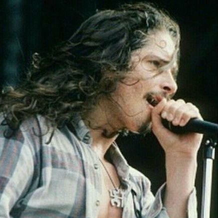 Hi, my name is Chris Cornell I am Chris Cornell. Chris Cornell is me. Whoever asks who I am, say Chris Cornell. ‼️IM A FAN ACCOUNT AND NOT CHRIS CORNELL‼️