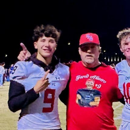 JaredAhuero's profile picture. 2024/6”2/ 200Lbs/3.0GPA/73 WS/ QB/SS /WR/TE Empire HS/ 2 sport ATHLETE NCAA #2310150011 https://t.co/ERZ5u4omGk