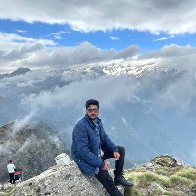 Ketuull's profile picture. Data Analyst