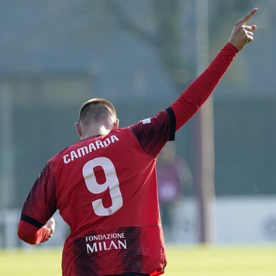 dade899's profile picture. 