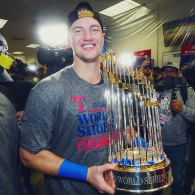 JoshJungsBurner's profile picture. ⭐️#StraightUpTx | #WeAreTexans | #Rockets | #TexasHockey | 1x World Champ, 1x All-Star, 1x AL ROY SNUB 🤫