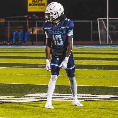 WR C/O 2024 || 6’1 170lbs || Northshore Highschool ~ Northshore Track & Field || 60m, 100m, 200m, Long Jump, Triple Jump || 3.6 GPA