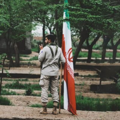در بند ِجهادیم نیست مارا میل ِجدایی ،
اگر حریف مایی بسم اللّٰـہ ✌️🏿