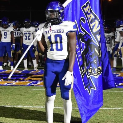 Class of ‘26🎓3.9 GPA|| Sumter County High School 31709📍|| 6’1 190💪🏾 || OLB ||Contact Email aaronkearse2026@gmail.com|| Contact Number 229-815-2872