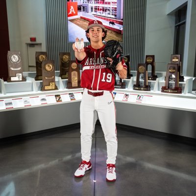 @RazorbackBSB signee