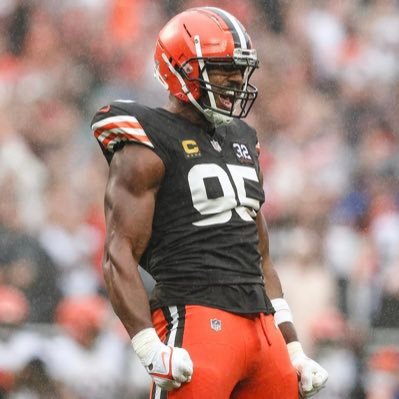 dpjxbrownz06's profile picture. 