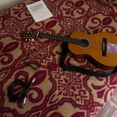 escucha mi música en este link https://t.co/MwMOuHZBEb